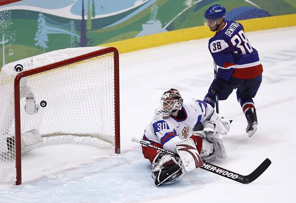 8c8196e29ccffa8b_lf1e62j0lev01_olympics-ice hockey-_0219_11.jpg